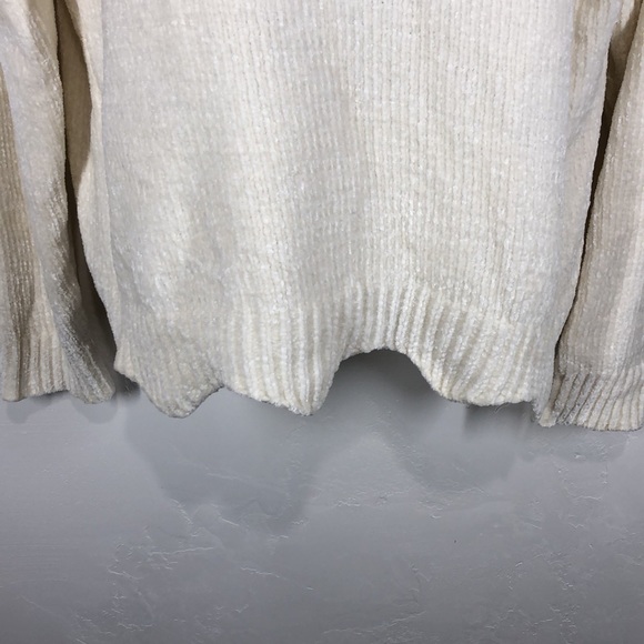 Love Tree cream super soft sweater size small - Picture 3 of 11